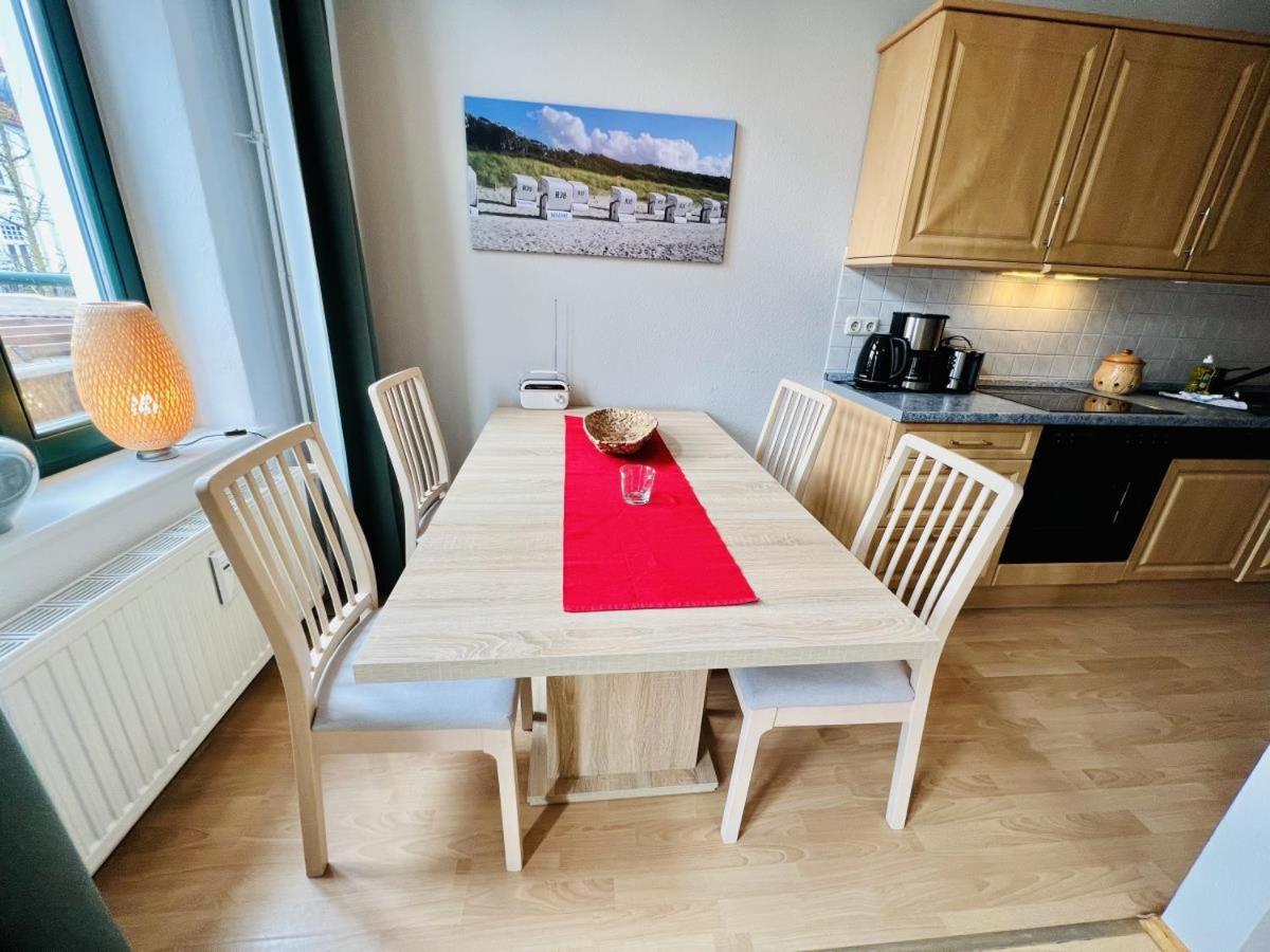 Haus Juliane, Strandliebe ロストック エクステリア 写真